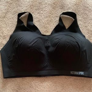 Victoria secret sport bra